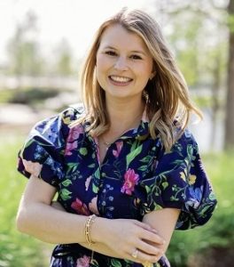 Sarah's Headshot