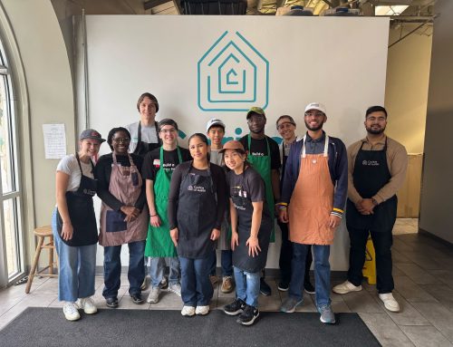 Realtor.com Interns Roll Up Their Sleeves to Give Back